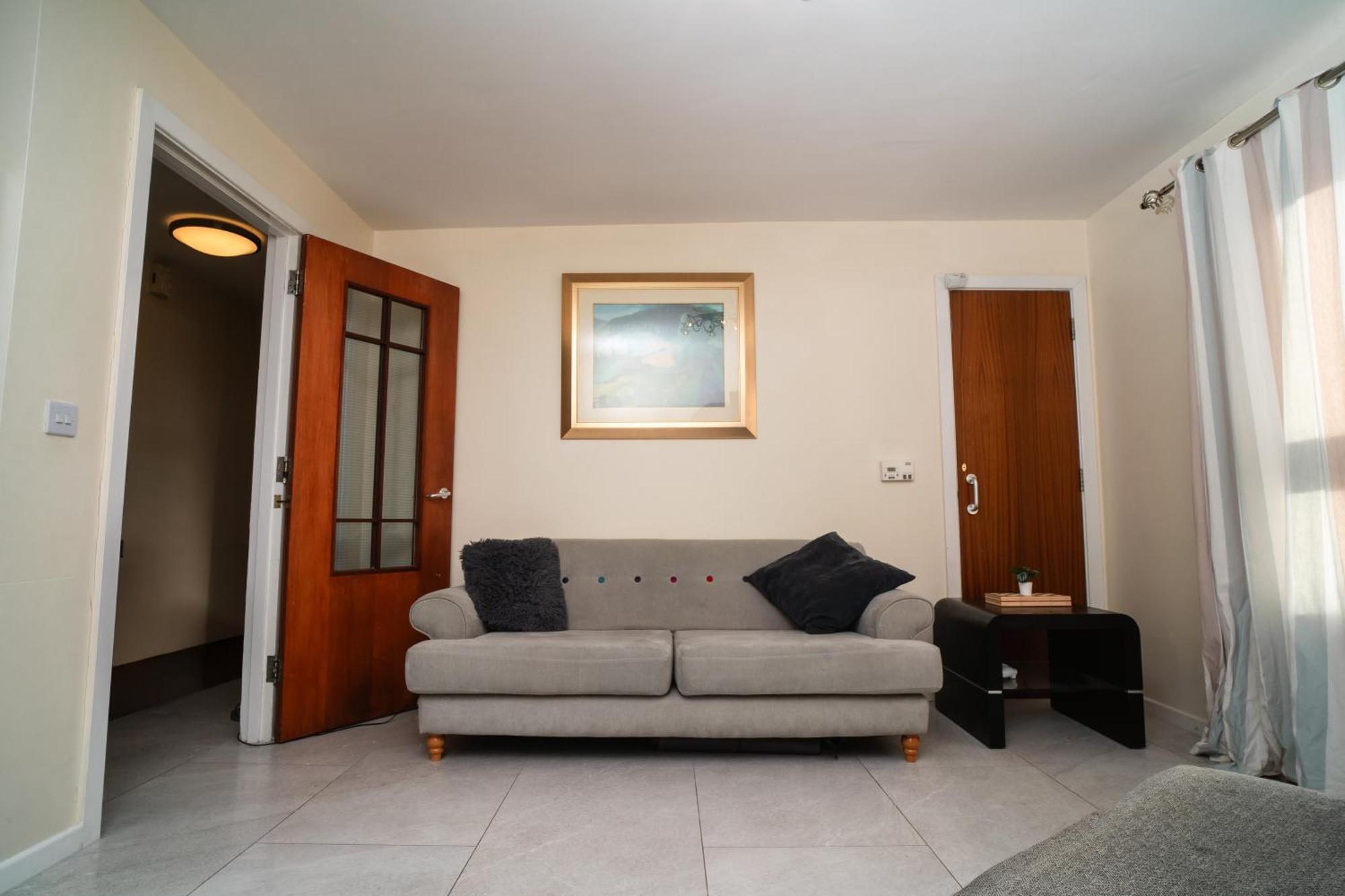 Central Apartment In Belfast City Centre Екстер'єр фото