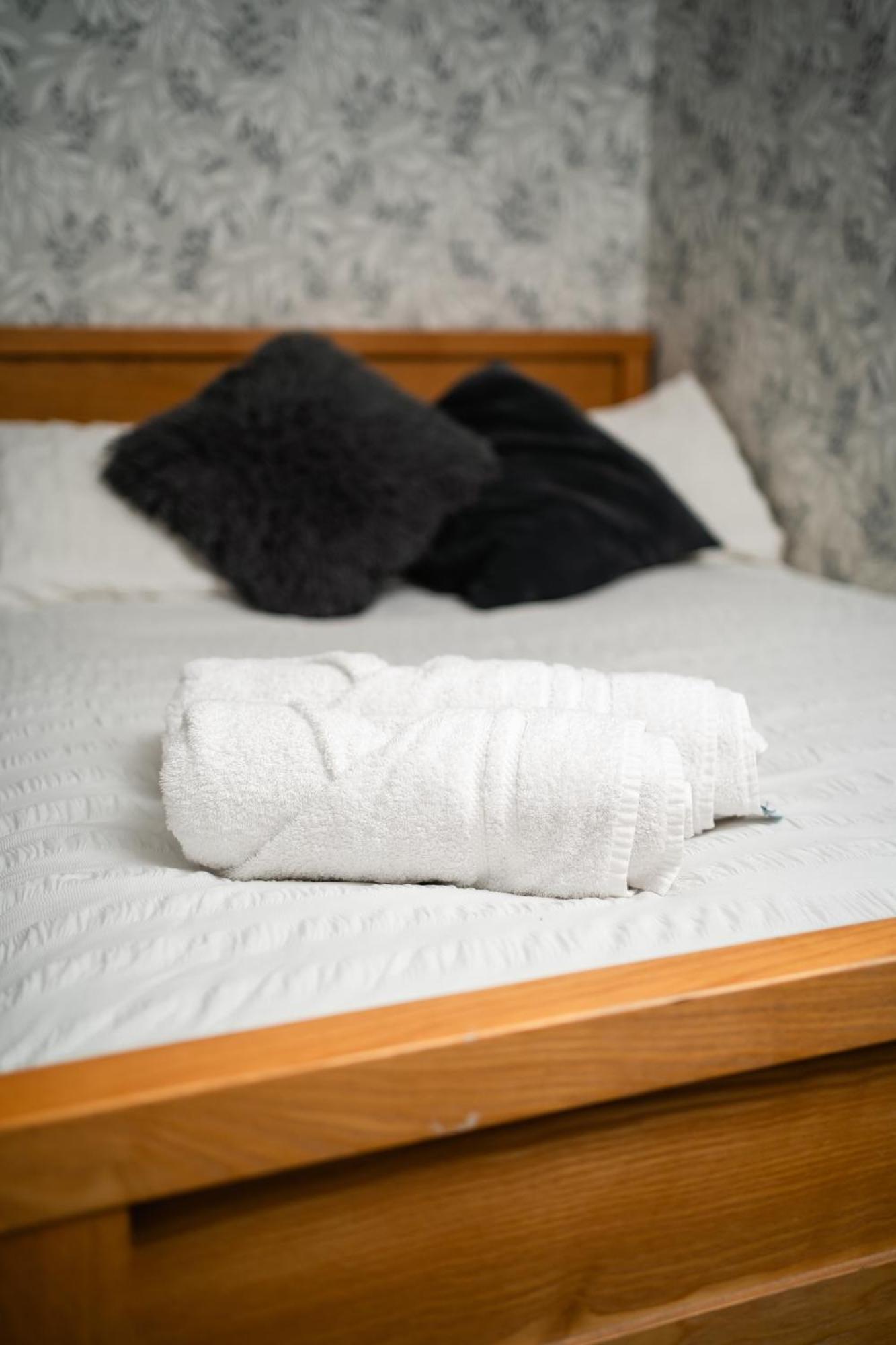 Central Apartment In Belfast City Centre Екстер'єр фото